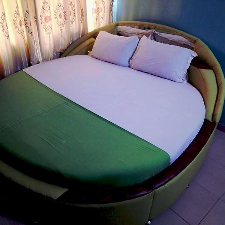 Elizz Guest House Janman Buitenkant foto