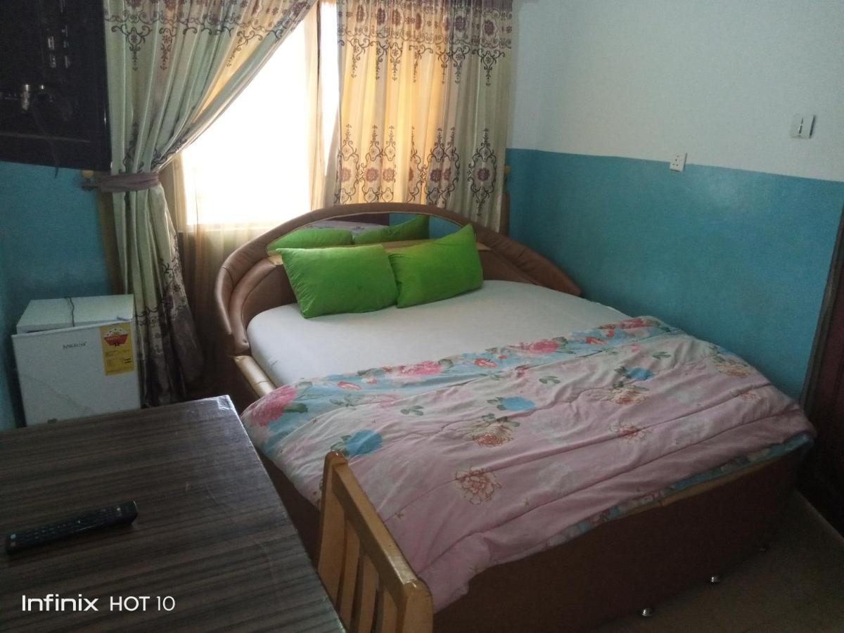 Elizz Guest House Janman Buitenkant foto