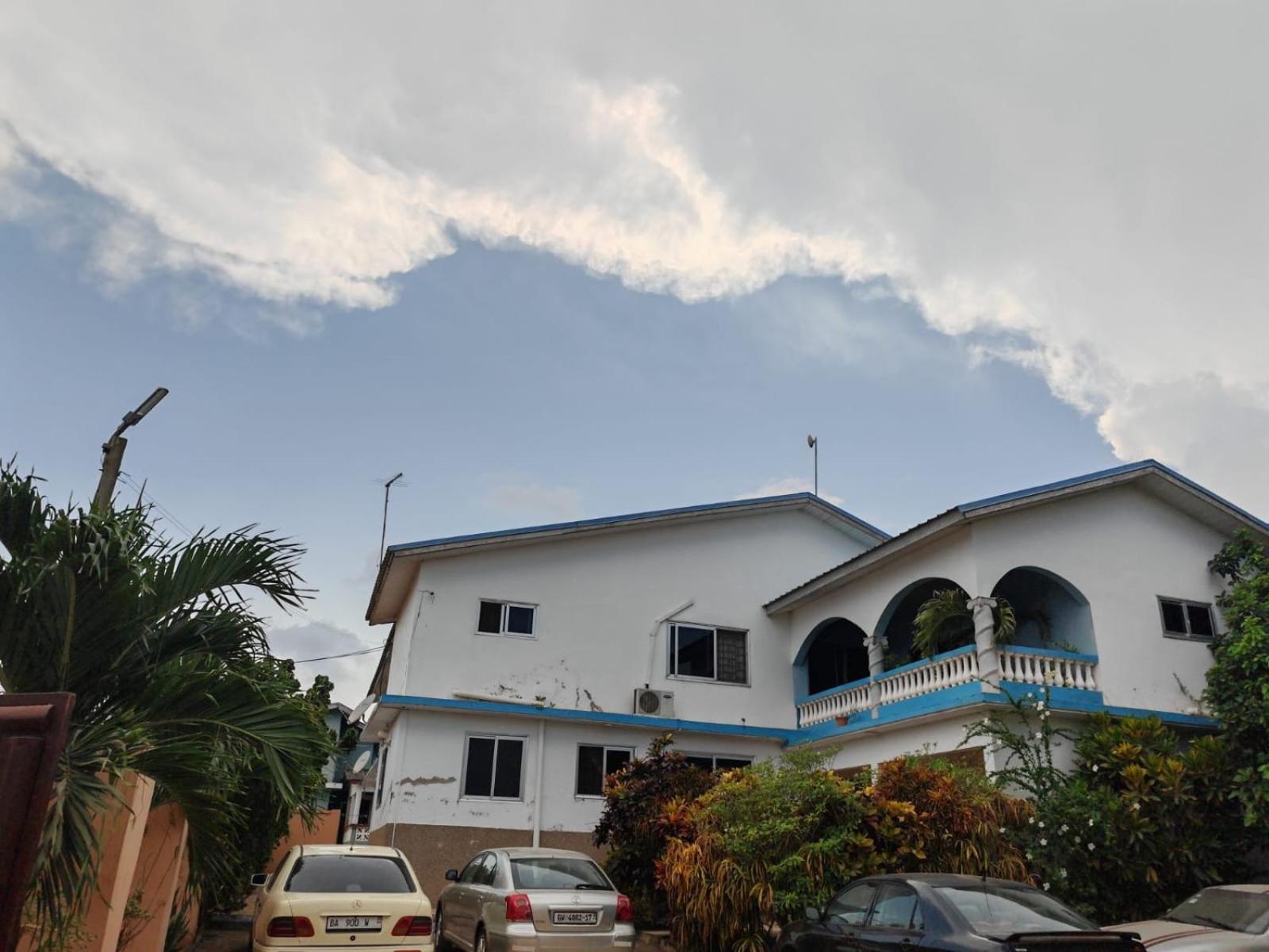 Elizz Guest House Janman Buitenkant foto