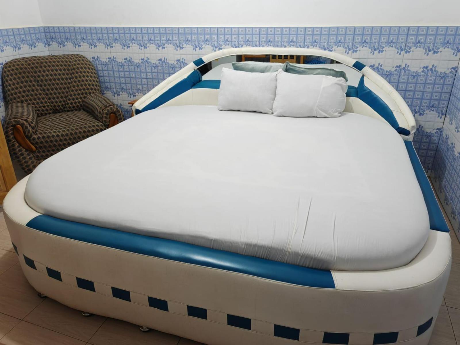 Elizz Guest House Janman Buitenkant foto