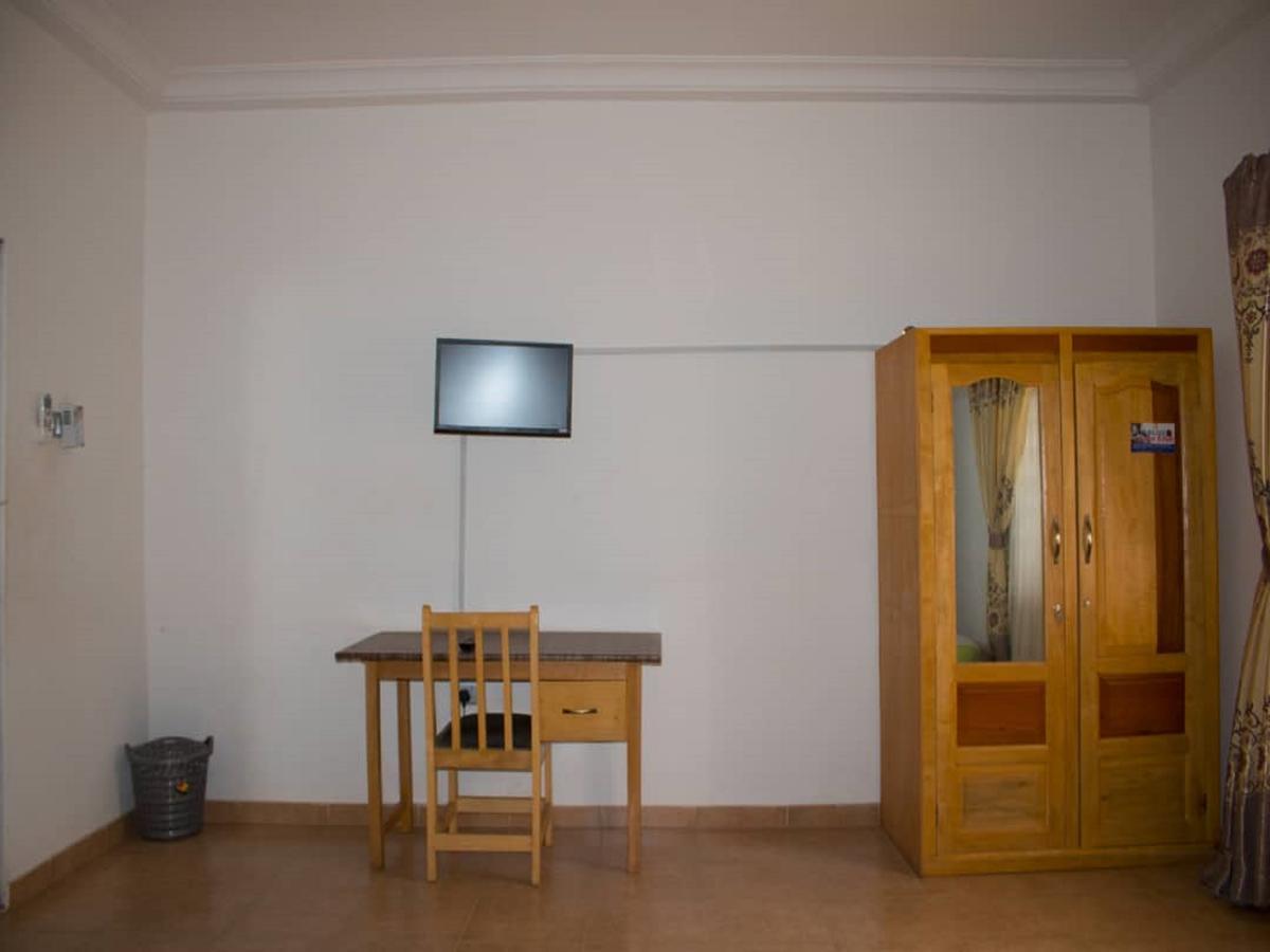 Elizz Guest House Janman Buitenkant foto